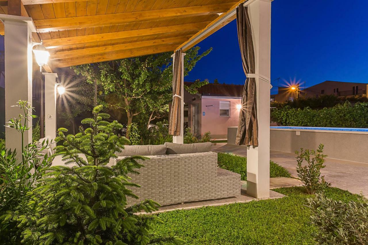 Villa Sweet Home Marija With Heated Pool Split Exteriér fotografie